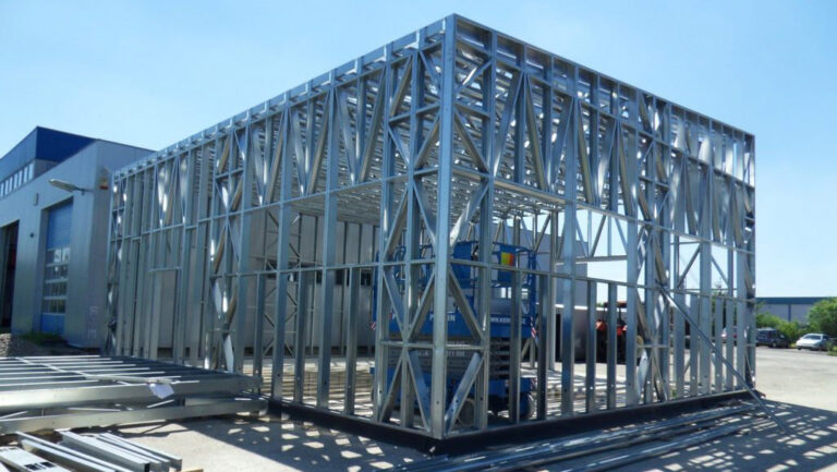 Železná konstrukce budovy